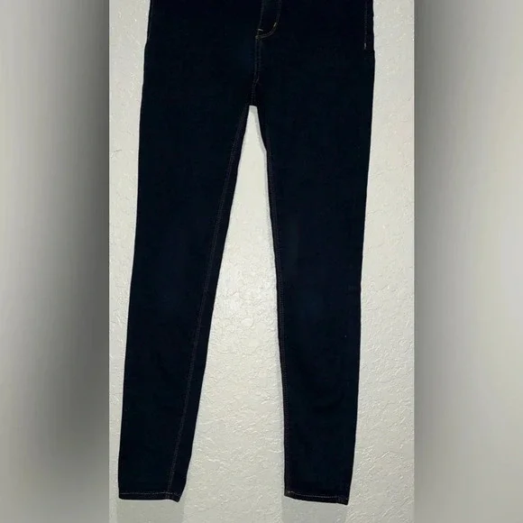 American Eagle Sky High Jegging, Size 2 - Picture 2 of 10